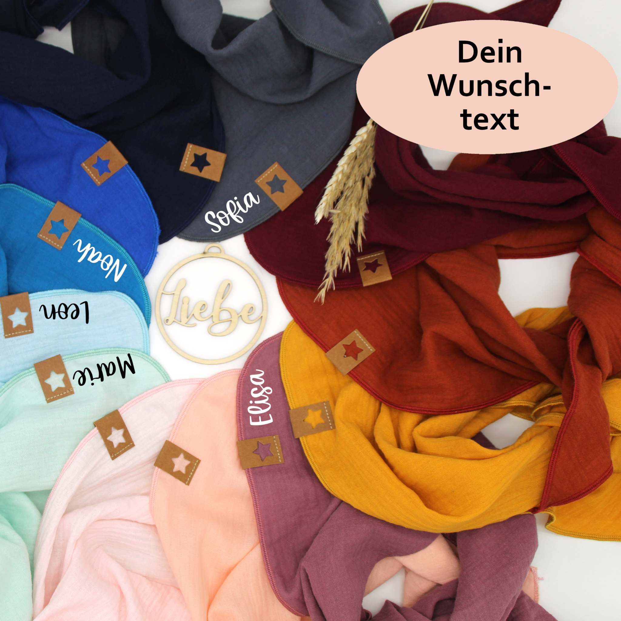 Musselintuch für Kinder, einlagig und uni. Darstellung der verschiedenen Farben. Auf Wunsch mit Namen personalisiert.